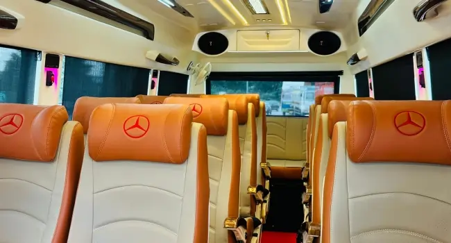 16 seater luxury tempo traveller